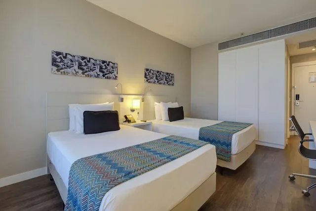 Superior Twin, Quality Hotel Sao Caetano 5/9