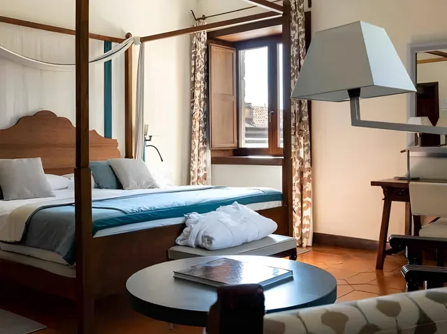 جناح، Parador de Avila 1/1