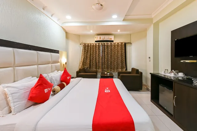 Deluxe, Double Bed, Ashoka Residency Hotel 1/7