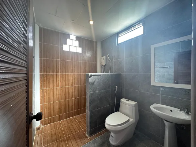 غرفة ديلوكس بسرير مزدوج أو سريرين منفصلين، Lanta Garden Home 5/7