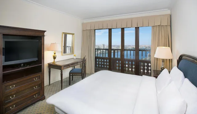 Imperial Suite Nile View، Cairo World Trade Center Hotel and Residences 2/6