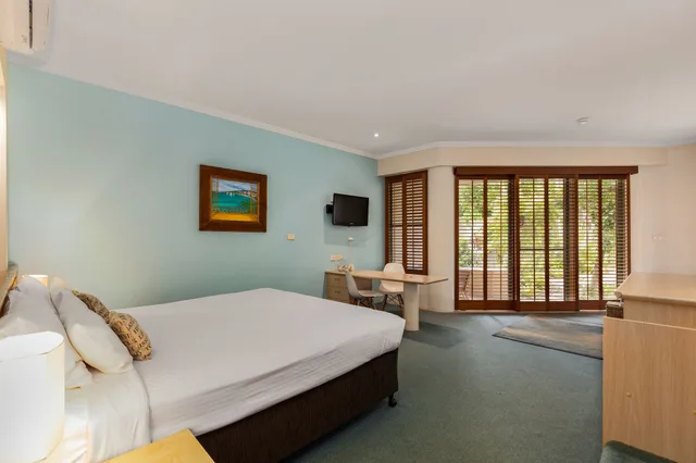 Spa, King Bed، Ballina Beach Resort 1/4
