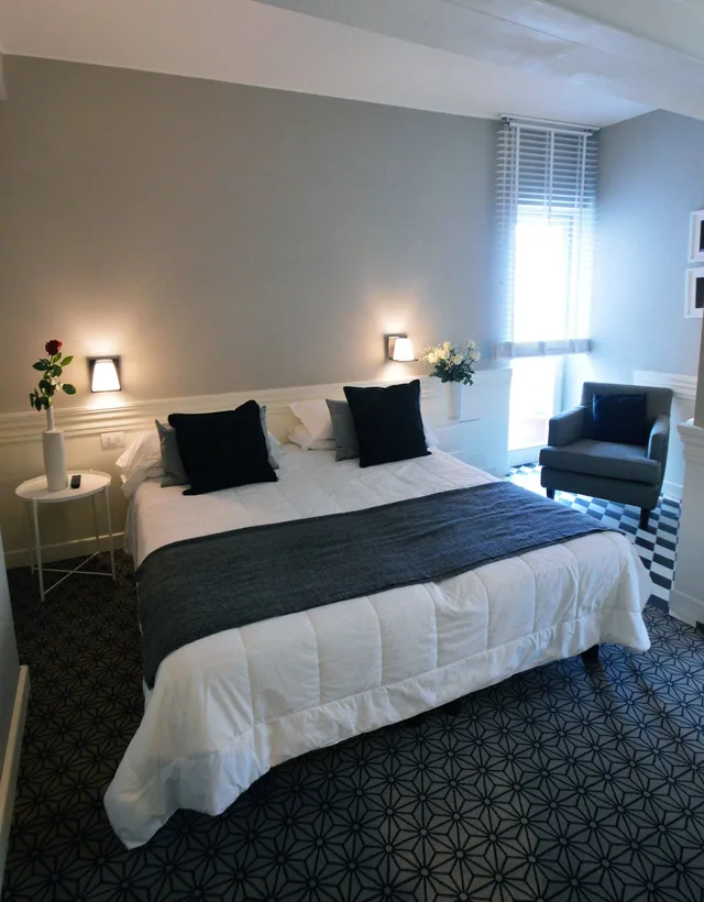 غرفة رومانسية بسرير مزدوج، Hotel Clitunno 6/10