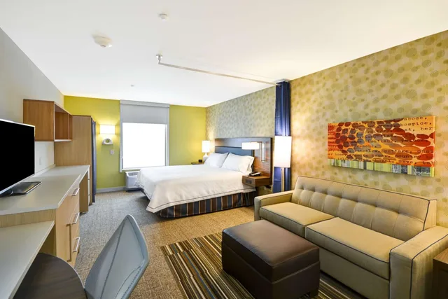 جناح بسرير كينج بغرفة نوم واحدة مع أريكة، Home2 Suites By Hilton Opelika Auburn 3/6