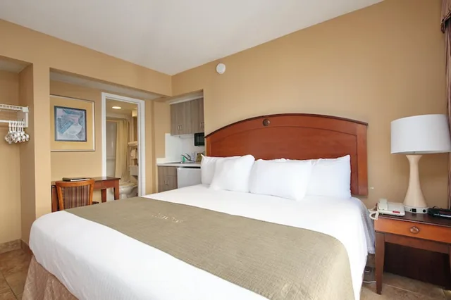غرفة قياسية بسريرين مزدوجين، Ocean Drive Beach Golf Resort 2/5