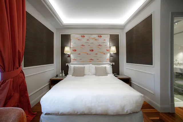 Standard, Double Bed, Palazzo Venezia 1/3