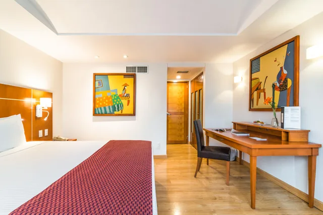 Junior Suite, Double Bed, Eurostars Zona Rosa Suites 2/4