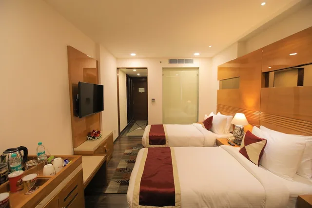 غرفة ديلوكس بسرير كينج، Hotel La New Delhi 4/8