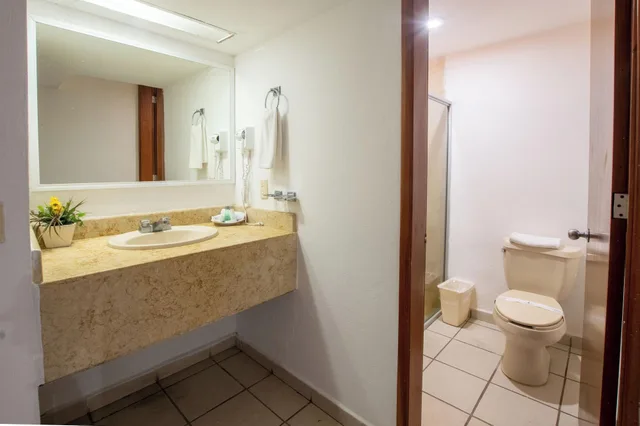 جناح جونيور بإطلالة على البحر، Costa De Oro Beach Hotel 5/7