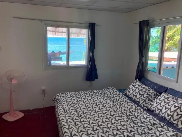 Basic, King Bed, Beach View, Balcony, Ban Na White Sand Beach 6/10