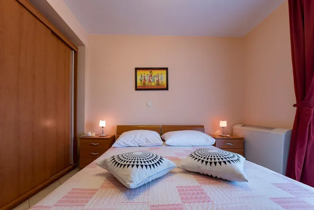 غرفة بسرير مزدوج بشرفة، Hotel Aurora 1/8