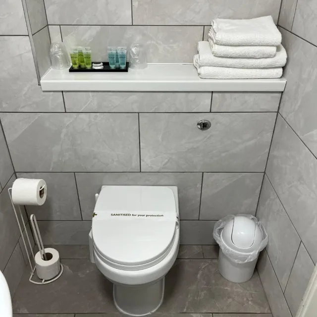 غرفة بسريرين منفصلين، Sorrento Hotel 8/9