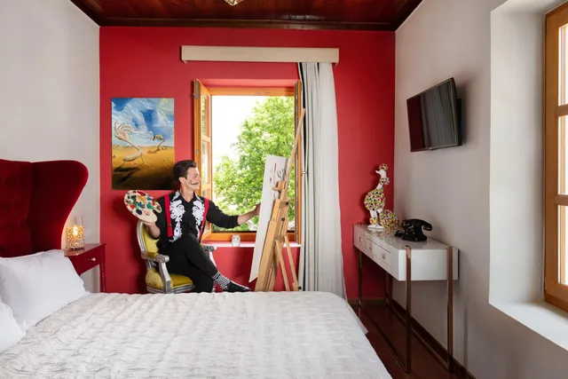 جناح مع أريكة، A For Art Hotel 1/10