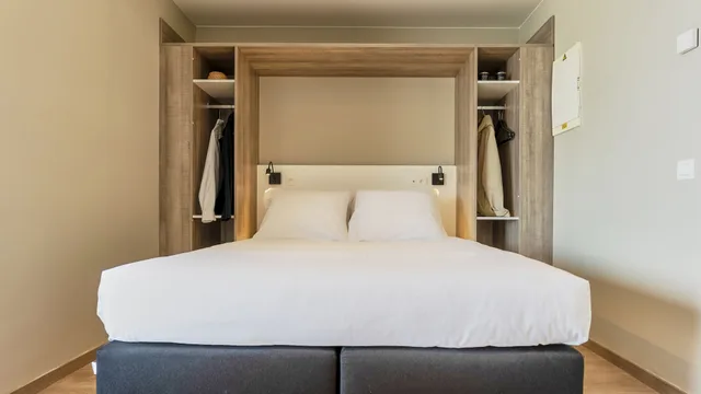 جناح بسرير مزدوج وسرير بطابقين بإطلالة على المدينة، Holiday Suites Blankenberge 1/5