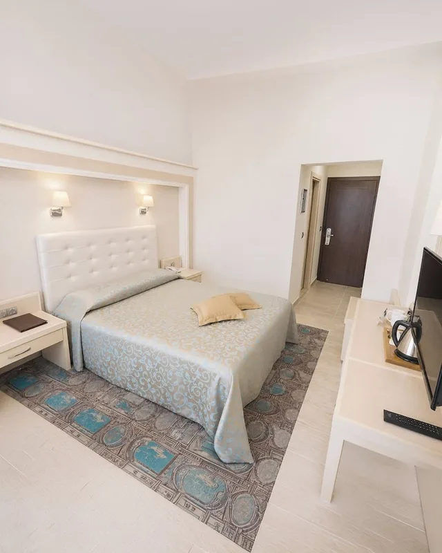Standard, Twin Beds, Land View، Azka Hotel 8/10