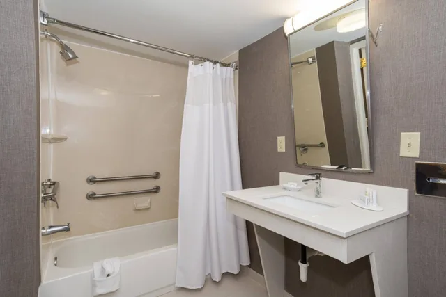 استوديو ديلوكس بسرير كوين مع أريكة، SpringHill Suites by Marriott Charlotte Concord Mills Spdwy 2/2