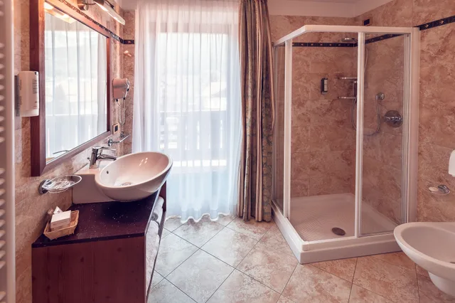 غرفة بسرير مزدوج، ADLER MERYEM wellness hotel 5/6