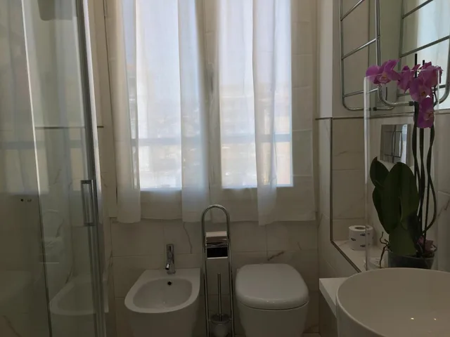 غرفة بسرير كوين، Sanremo Luxury Suites 8/8