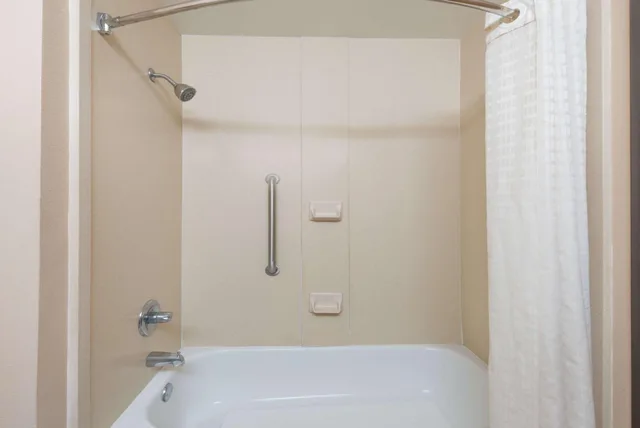 جناح ديلوكس بسريرين كوين، Super 8 by Wyndham Fort Worth Stockyards 8/9