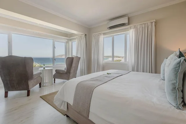 Sea Facing Room، The Robberg Beach Lodge 3/4