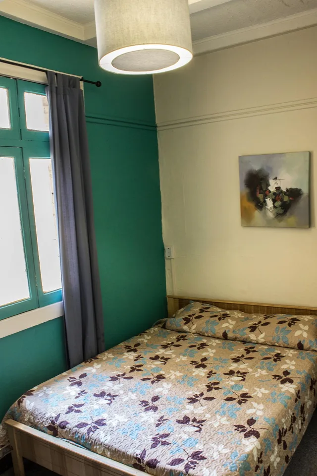 غرفة ثلاثية بحمام مشترك، Forestal Hostal 3/10