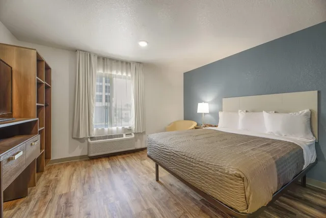 غرفة قياسية بسرير كوين، WoodSpring Suites Orlando I-4 & Convention Center 1/5