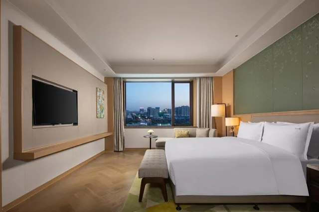 جناح بغرفة نوم واحدة في الطابق العلوي، Holiday Inn Zhengzhou High-Tech Zone 2/4