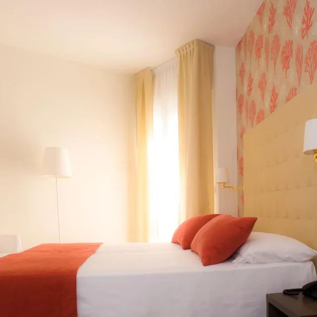 غرفة بسرير مزدوج أو سريرين منفصلين بإطلالة جزئية على البحر، Hotel Atlantico 5/10