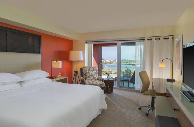 غرفة ديلوكس بسرير كينج، Sheraton Puerto Rico Resort and Casino 2/2