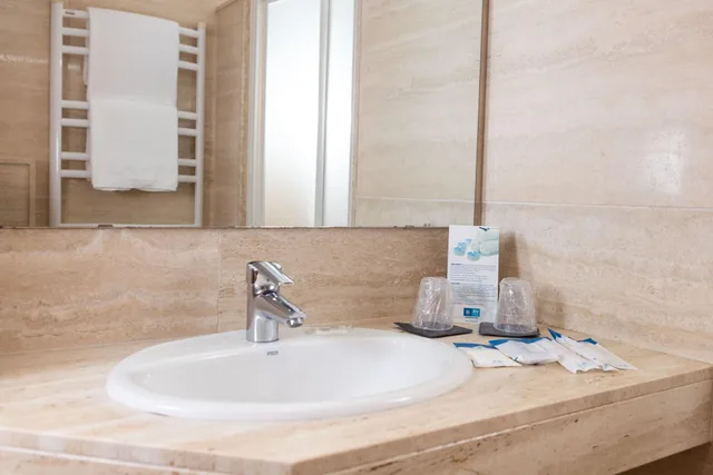 غرفة قياسية رباعية، RVHotels Broquetas Spa Termal 3/4