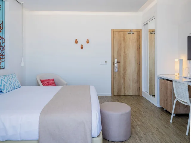 غرفة بشرفة مفردة بسريرين منفصلين، The Sea Hotel by Grupotel - Adults Only 5/6
