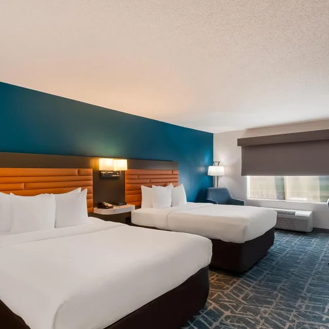 Efficiency, 2 Queen Beds, Accessible، Comfort Inn Falls Church - Tysons Corner 3/10
