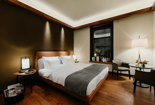 غرفة كلاسيكية بسرير كينج، DO & CO Hotel Munchen 4/4