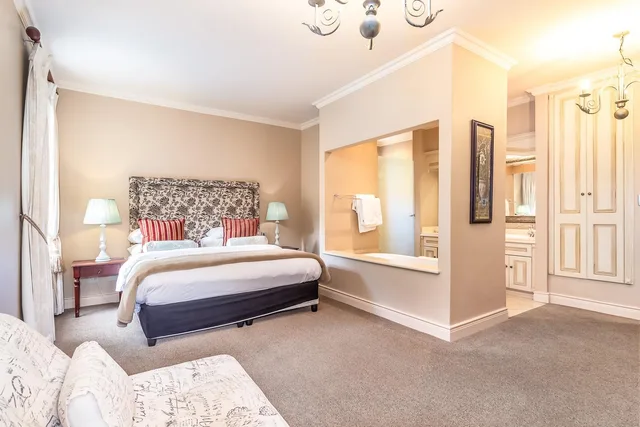 2 Bedrooms, Village, Villa, Village View، L Ermitage Franschhoek Chateau Villas 1/3