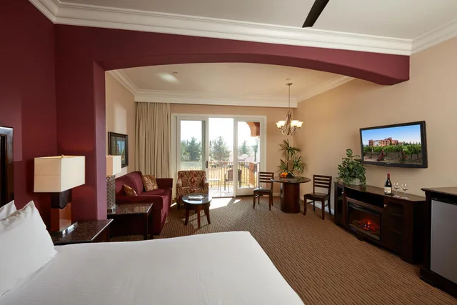 Romanza, Tower, Suite، SOUTH COAST WINERY RESORT AND SPA 1/3