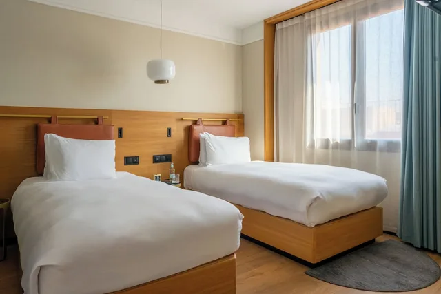غرفة عائلية بسرير فردي، Kimpton Vividora Barcelona 1/10