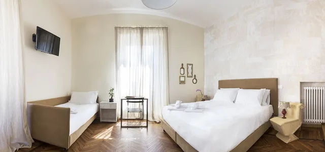 غرفة ثلاثية بسرير مزدوج وسرير فردي، Salotto Monti 2/10