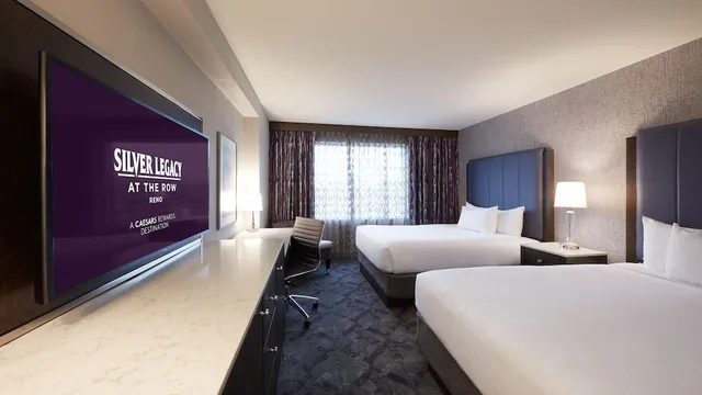 غرفة بسرير كينج تُحدَّد عند الوصول، Silver Legacy Reno - A Caesars Rewards Destination 2/3