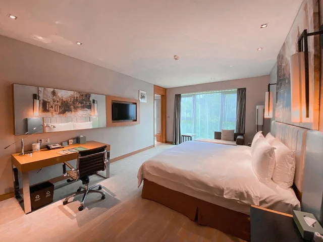 غرفة بريميوم بسرير كينج، HOLIDAY INN GUANGZHOU SCIENCE CITY 1/4