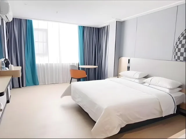 غرفة ديلوكس بسرير كينج، City Comfort Inn (Guangzhou Taihe Plaza) 1/1