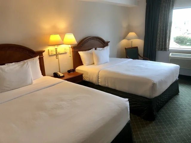 غرفة قياسية بسريرين كوين، Baymont By Wyndham Bellingham 4/10