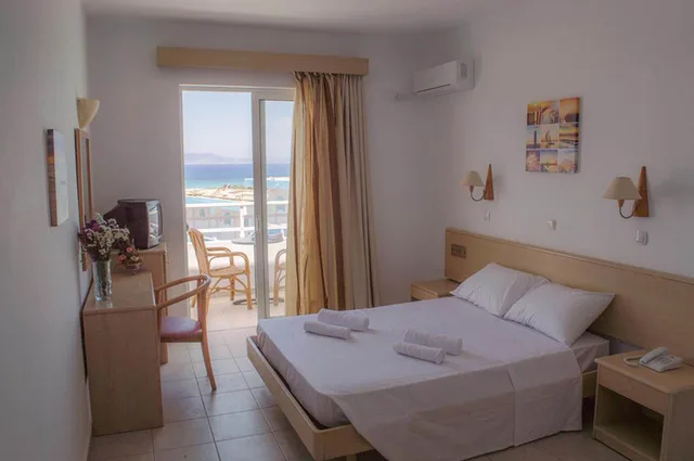 غرفة بسريرين منفصلين بغرفة نوم واحدة، Georgia Hotel 4/9