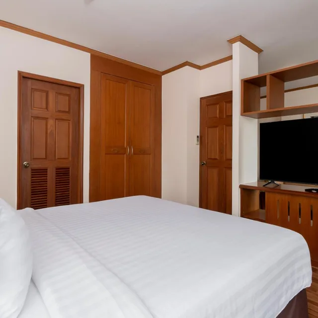 جناح بغرفة نوم واحدة للمدخنين، GRAND DIAMOND SUITES 1/7