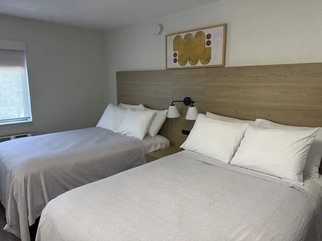 جناح ديلوكس بسرير كوين، Sonesta Simply Suites Memphis 1/10