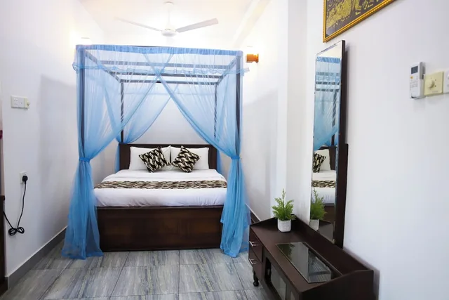 Superior, Queen Bed, Village Star Rest Mirissa Sri Lanka 1/1