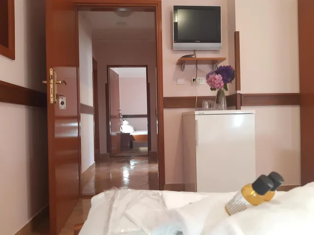 جناح عائلي بغرفتي نوم، Garni Hotel Koral 3/5