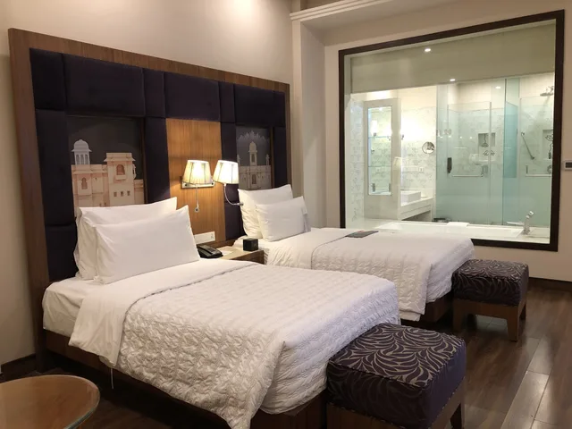 غرفة بريميوم بسريرين منفصلين، Le Meridien Jaipur Resort Spa 3/5