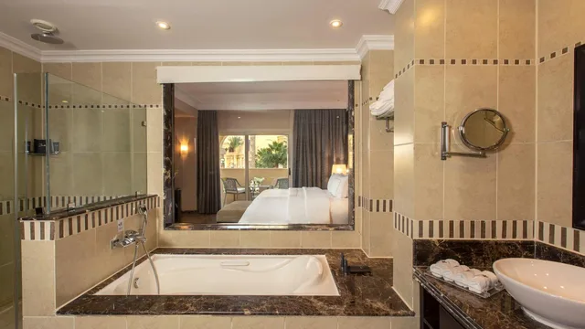 Diplomat, Suite, King Bed، Rixos Sharm el Sheikh - Adults Only 3/4