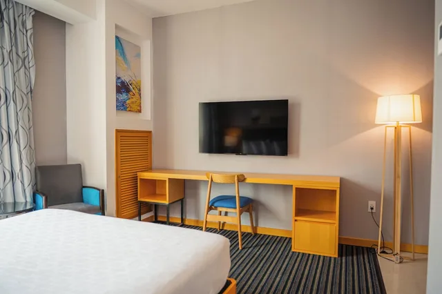 غرفة اقتصادية مفردة بسرير كوين، Galaxy Hotel 2/3