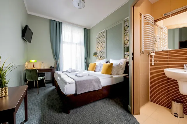 غرفة قياسية بسرير مزدوج، Hotel Amber 2/4